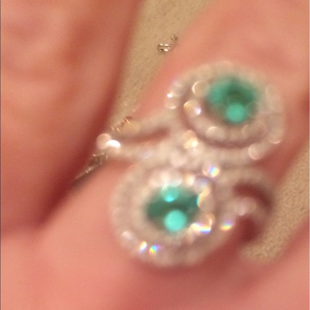 Columbian emerald with diamonds